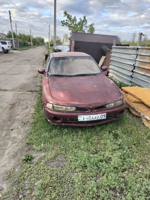 Митсубиси галант