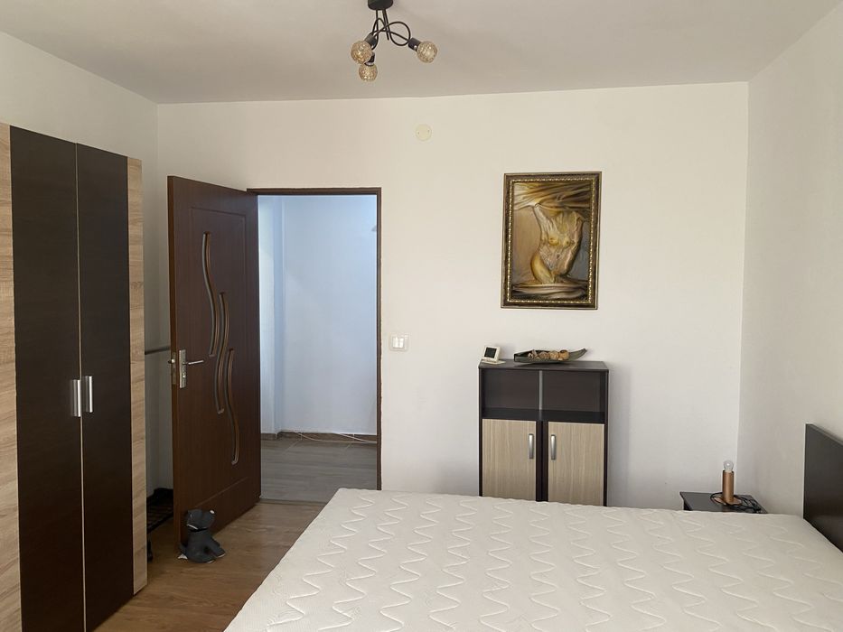 Ofer spre inchiriere apartament 2 camere,direct proprietar la 5 min. de Iulius Mall.