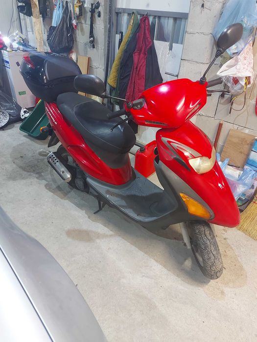 Продавам мотопед HONDA SFX 50 скутер