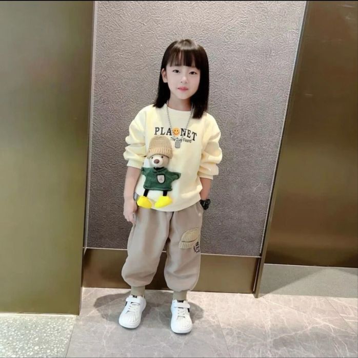 Нежный костюм для девочки