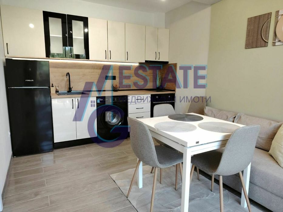 Продава се Тристаен апартамент в Несебър - 55 кв.м за 1673 €/кв.м - Снимка #1