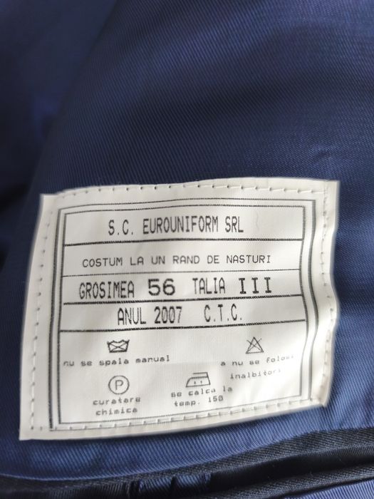 Costum reprezentare pompieri cu doua perechi de pantaloni nou sigilat!