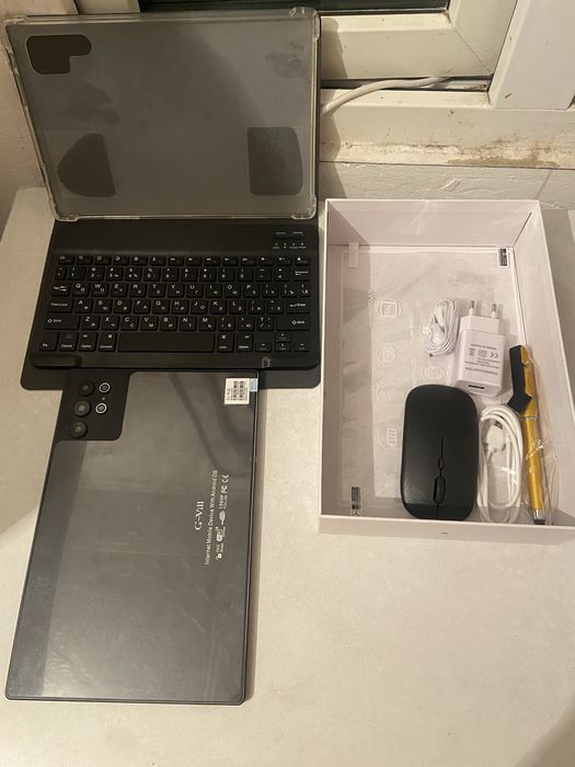 Продам Планшет GVILL2000 Срочно