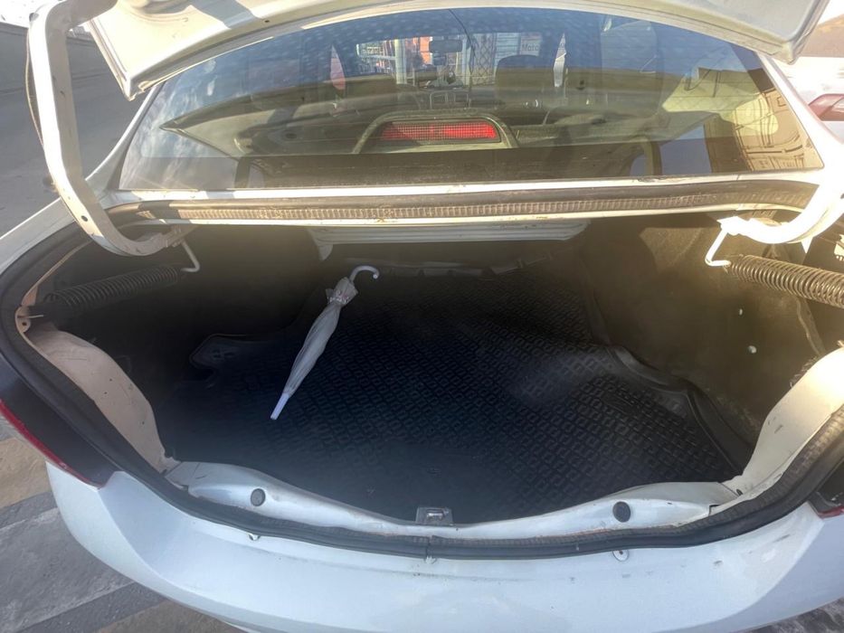 Продам рено логан