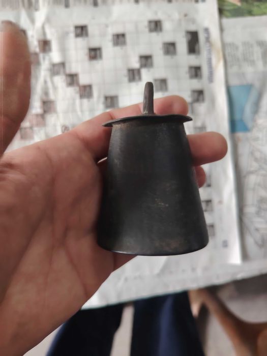 Стар възрожденски чан, звънец