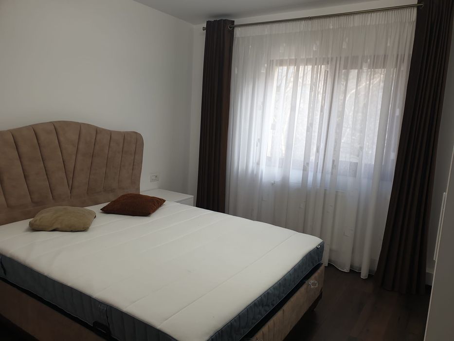 Apartament 3 camere zona Nord etaj 1