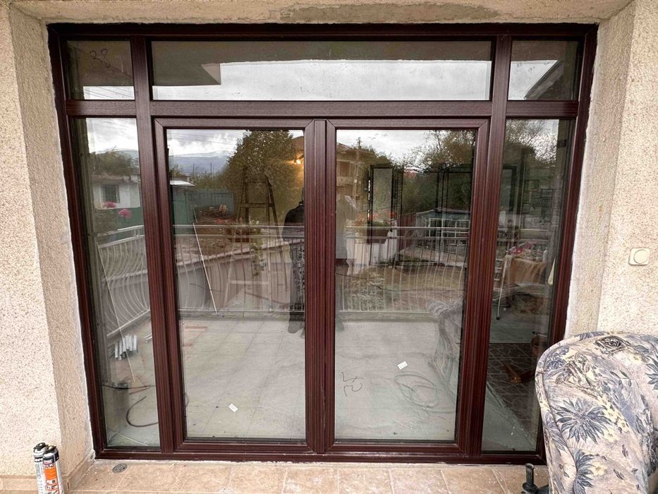 Гаражни врати, щори, дограма