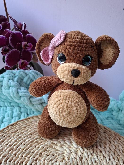 Плетени играчки на една кука