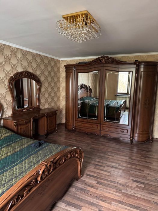 Продам спальни гарнитур