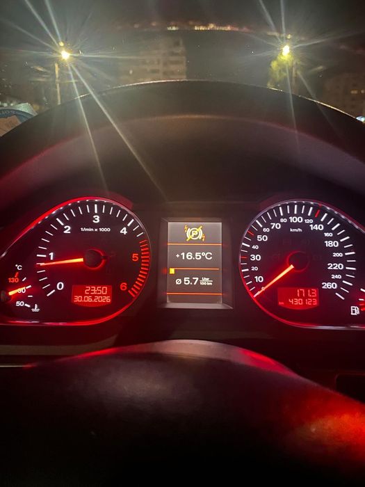 Vand audi A6 C6 sau schimb