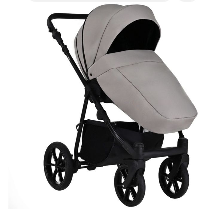 Коляска Pituso Tossa
