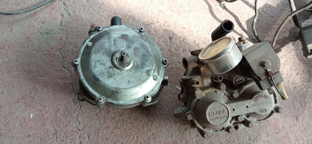 Metan reduktorlar sotiladi