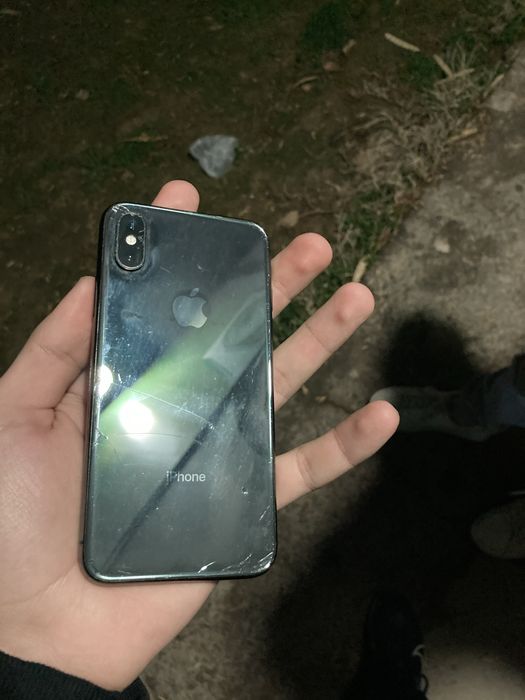 Iphone xs 64 gb sirochna