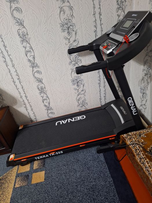 Беговая дорожка Новая