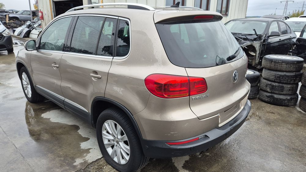 Dezmembram Volkswagen Tiguan 2012 2.0tdi CFF Automat DSG 4X4