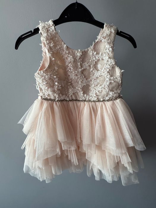 Елегантна рокля за 3 годишно момиченце