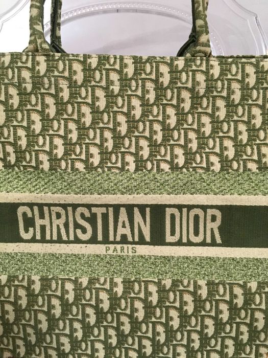 Christian Dior Large Oblique Book Tote in Green чанта