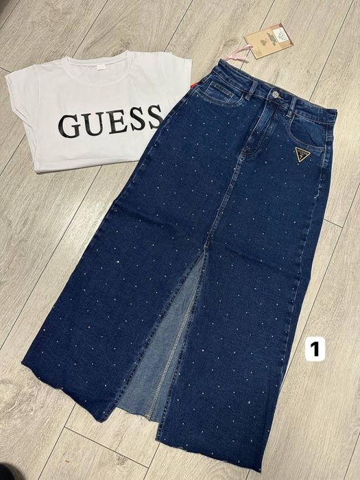 Set dama fusta si tricou