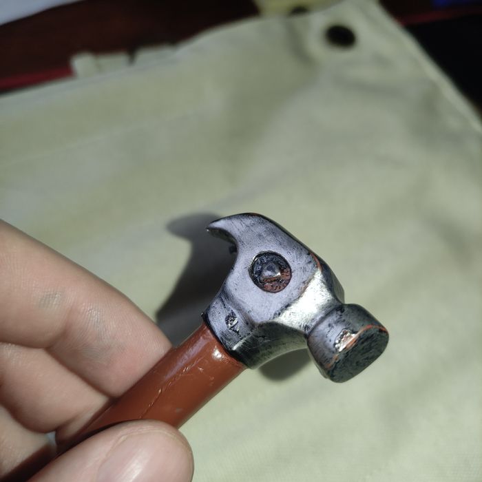 Оригинальная сувенирная ручка Молоток мастера