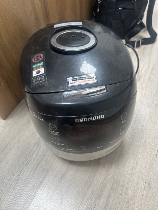 Продам холодильник маленький