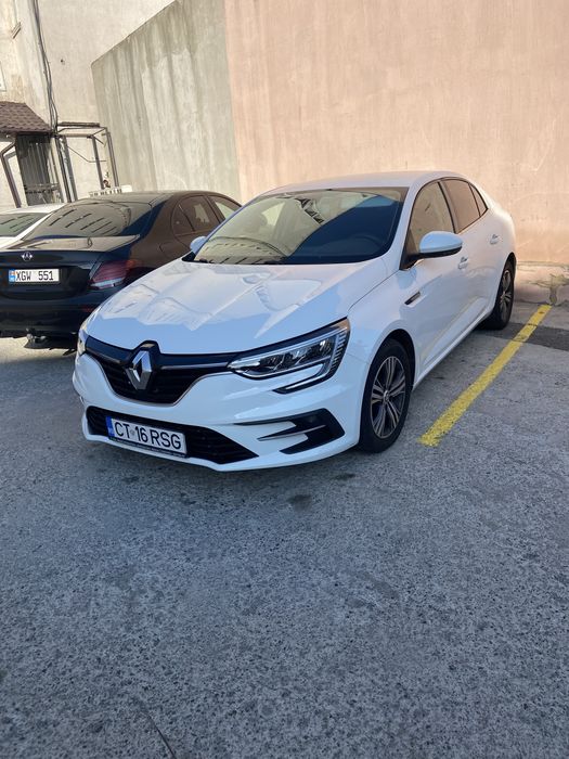 RENAULT Megane 2023 — imagine 3