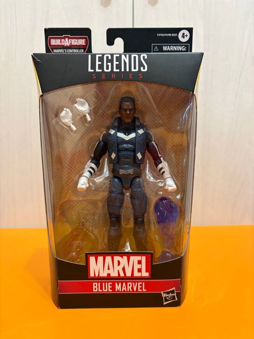 Фигурка Blue Marvel