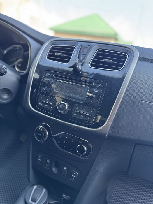 Продам авто Reno Sandero Stepwey 2