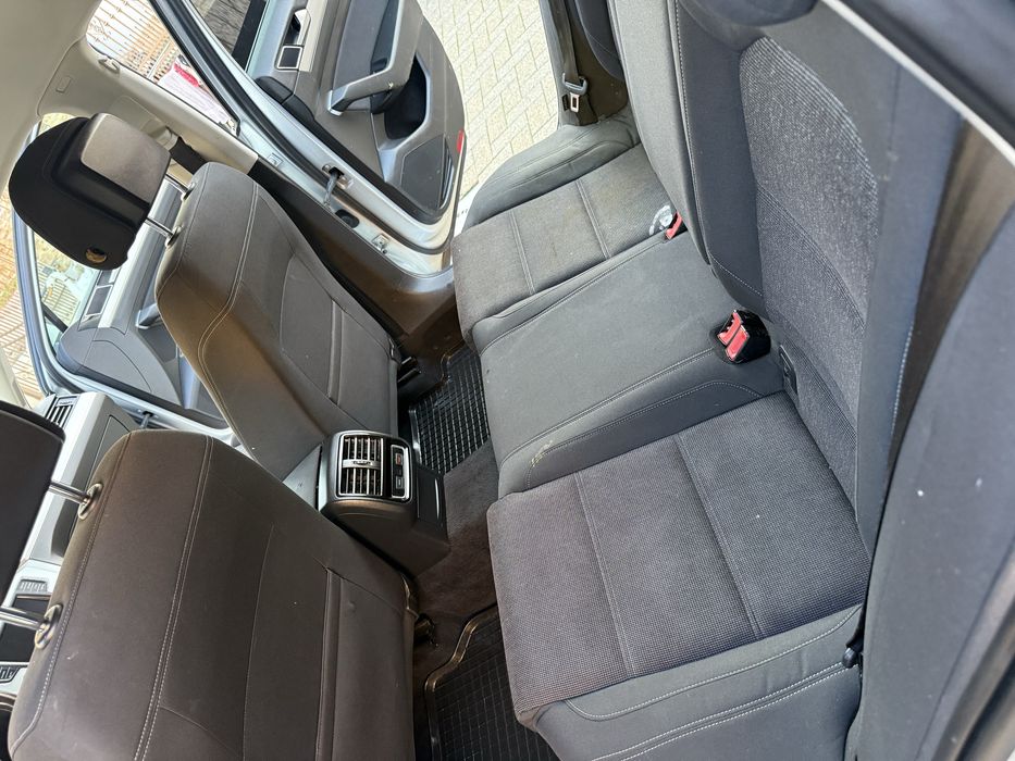 Volkswagen  pasat 2.0 D Automat 2017 10.200 E