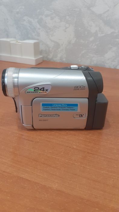 Продам видеокамеру