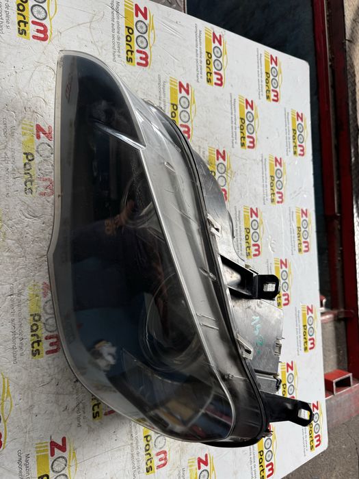 Far stanga xenon si adaptive BMW E70 X5 2007-2010
