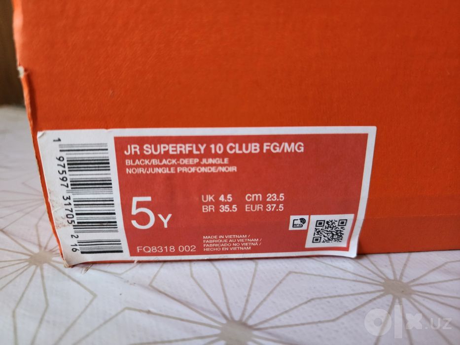 Бутцы от Nike ORIGINAL 100% размер EUR-37.5, 23.5см стелька