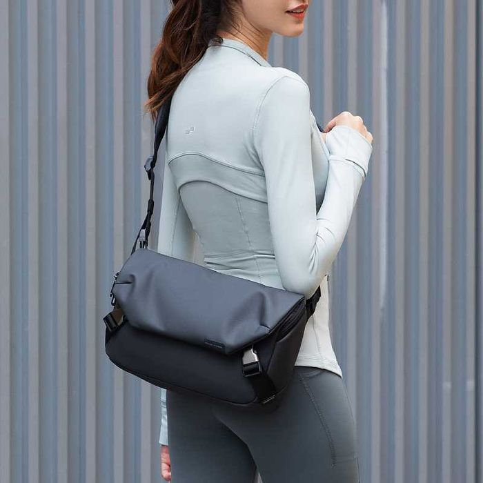 Сумка через плечо MR8109. мессенджер Бренд: MARK RYDEN