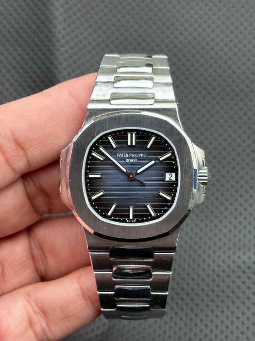 Patek Philippe Nautilus 40mm