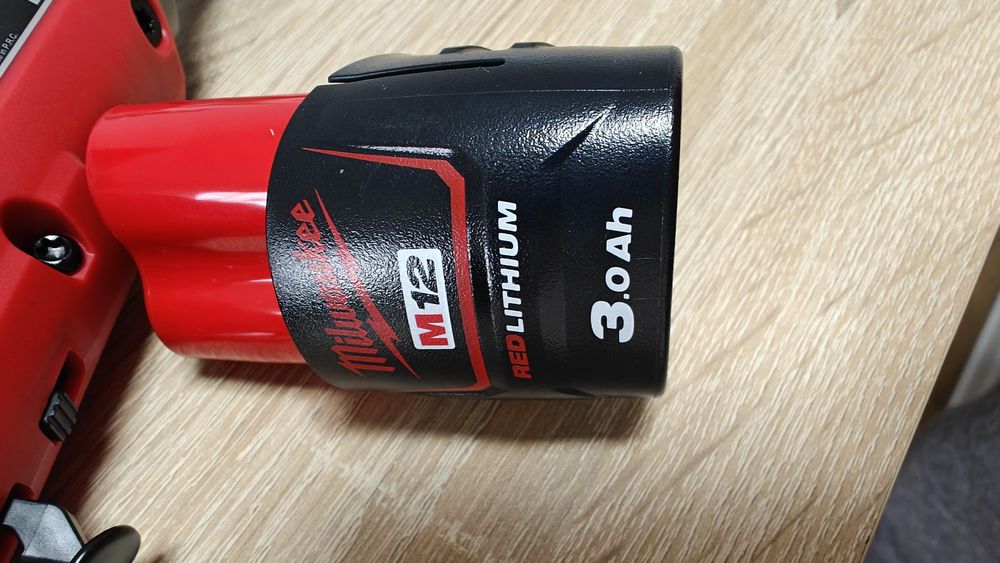 Clichet m12 milwaukee modelul LR  cap de 3/8