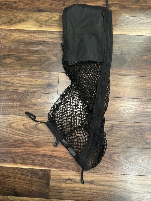 Сетки в багажник на Lexus es 300.