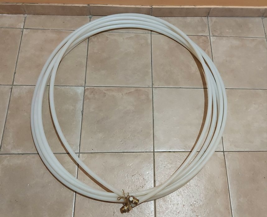 Труба полиэтиленовая за все 2000