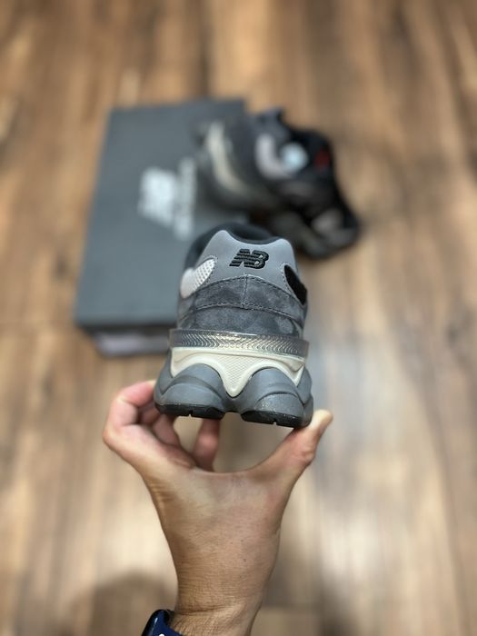 New Balance U9060BLK