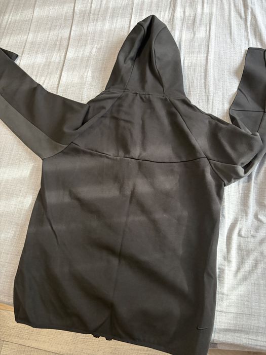 Горница nike tech