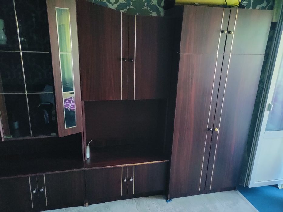Продам стенку б/у