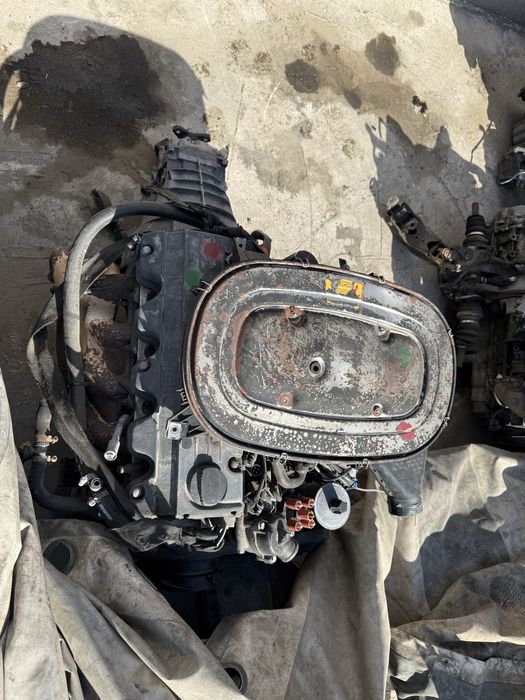 Двигатель Mercedes вито 2.2  3.2.0,2