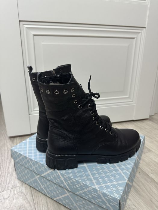 Сапоги женские р42