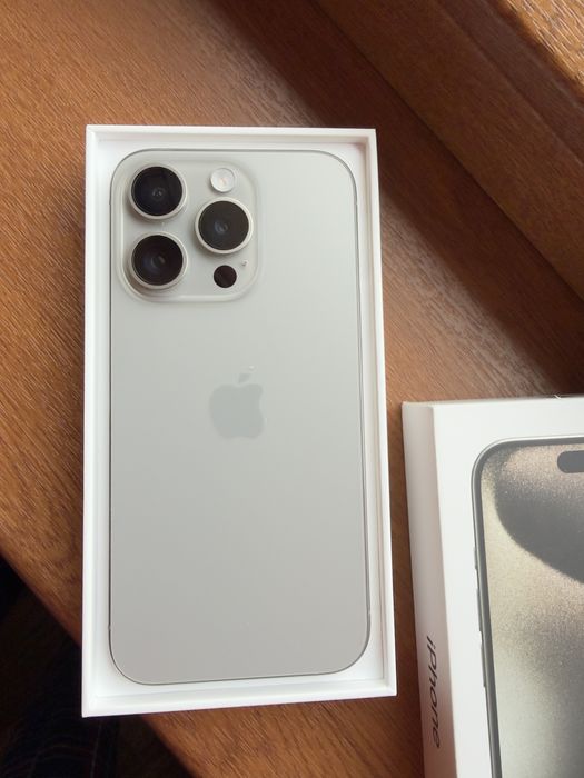 Iphone 15 pro Natural Titanium 256 GB
