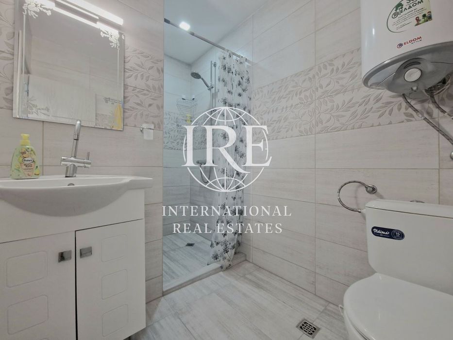 Продава се Двустаен апартамент в Варна, Окръжна болница - 50 кв.м за 4300 €/кв.м - Снимка #12