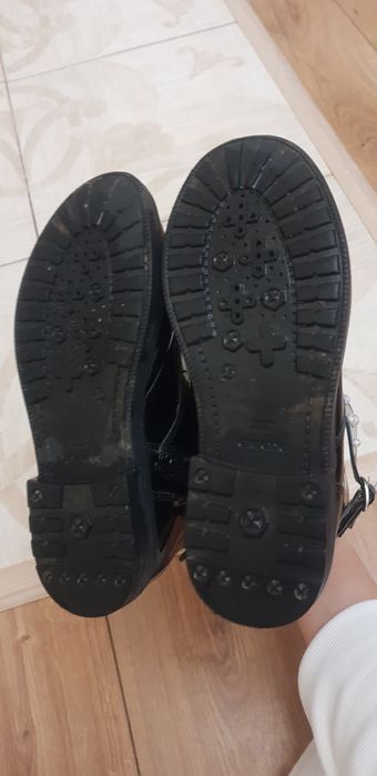 Ботинки детские 35 размер Geox