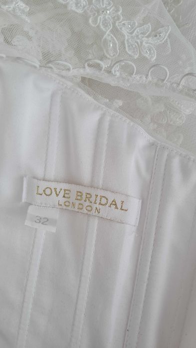 Свадебное платье XS (евро 32, рос. 38-40)