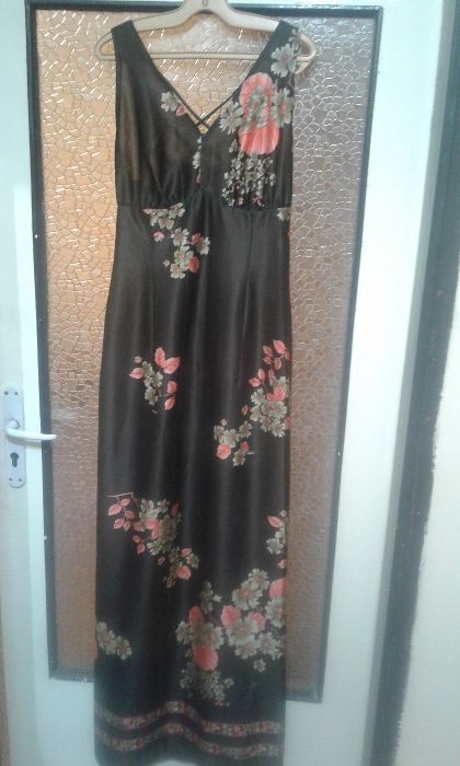 рокля дълга официална