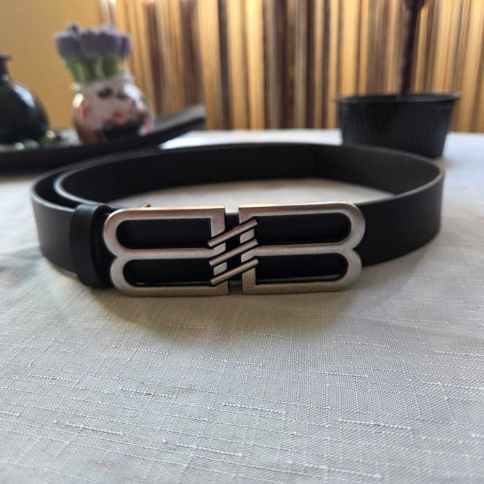 Curea Balenciaga Unisex