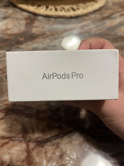 AirPods Pro 2 Sigilate in garantie!