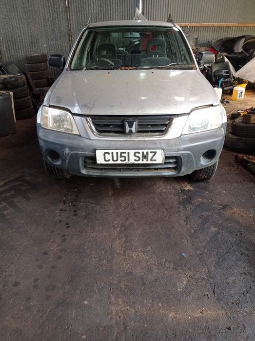 Honda CRV 2.0i 147 kc 2000 г