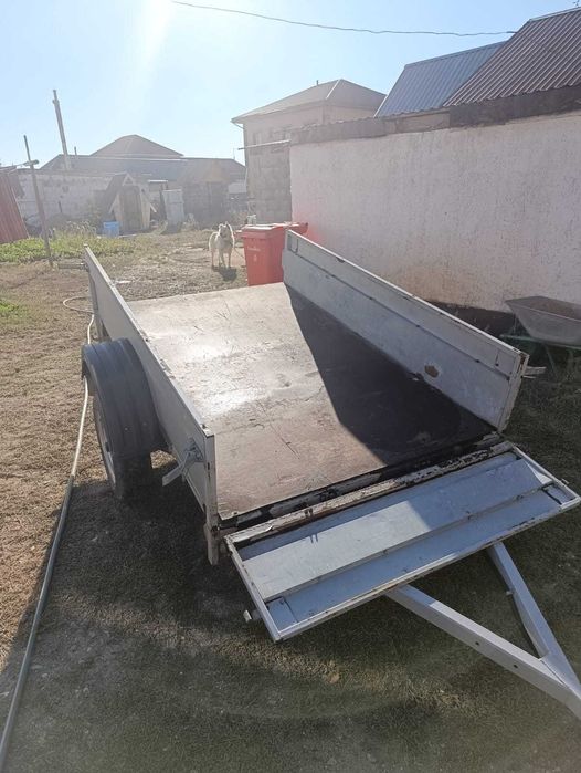 Продается прицеп "Бытыр"